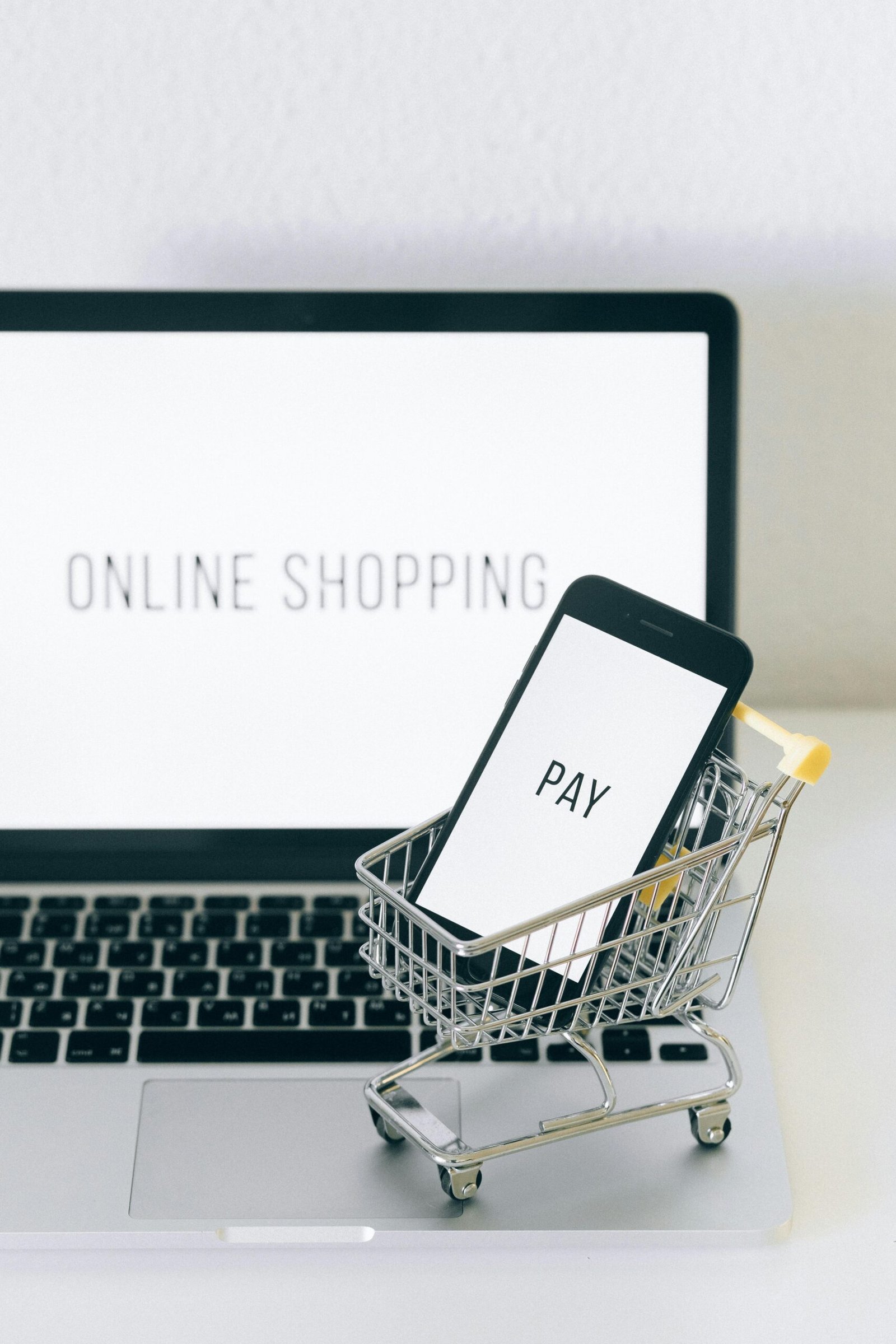 Online Shopping Trends: How E-Commerce Is Changing the Market